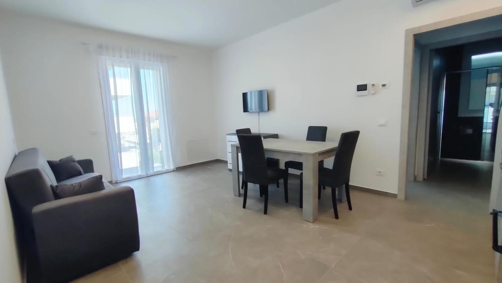 Villa Borghesi Suites Fronte Mare Rimini Extérieur photo