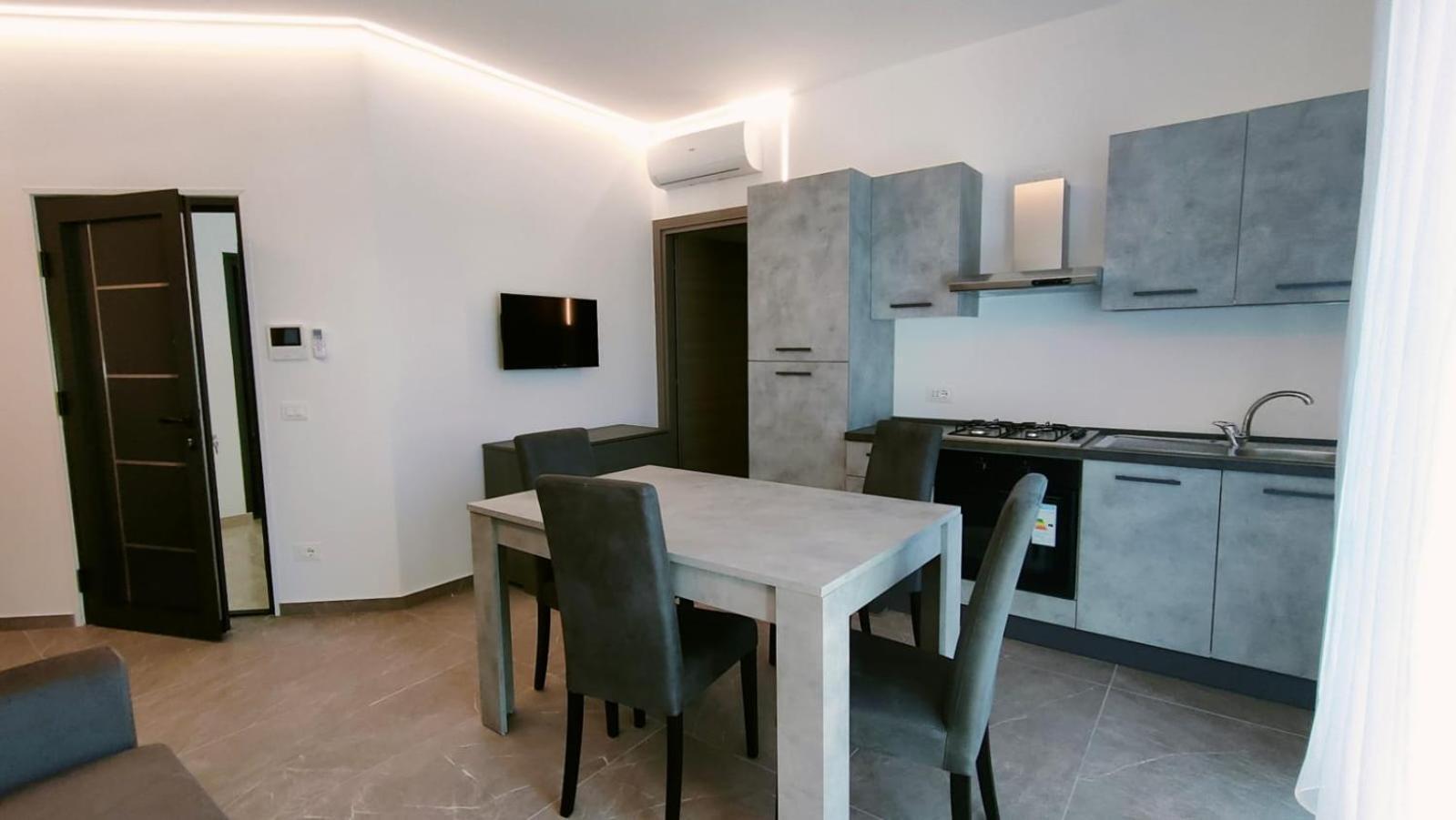Villa Borghesi Suites Fronte Mare Rimini Extérieur photo