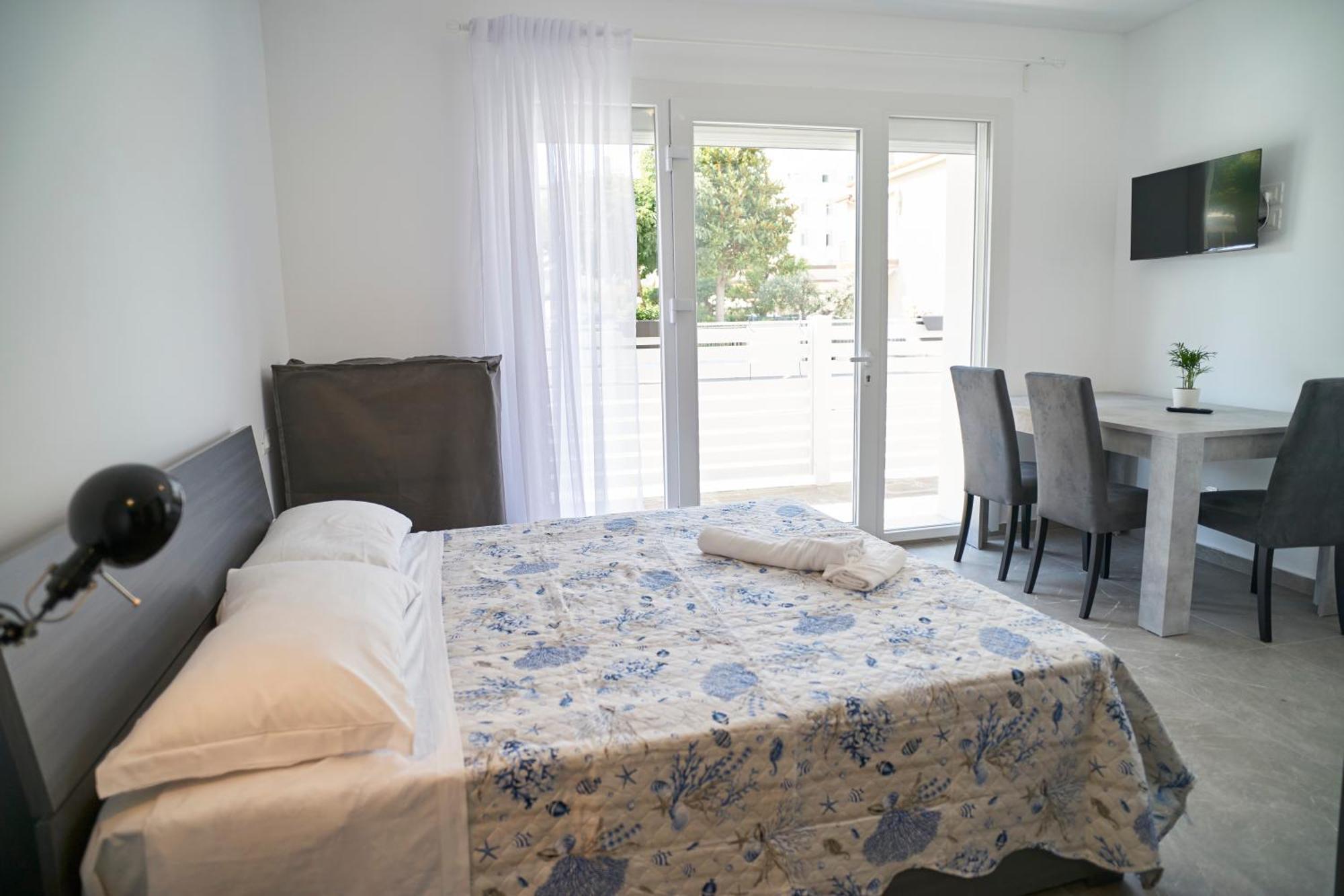 Villa Borghesi Suites Fronte Mare Rimini Extérieur photo