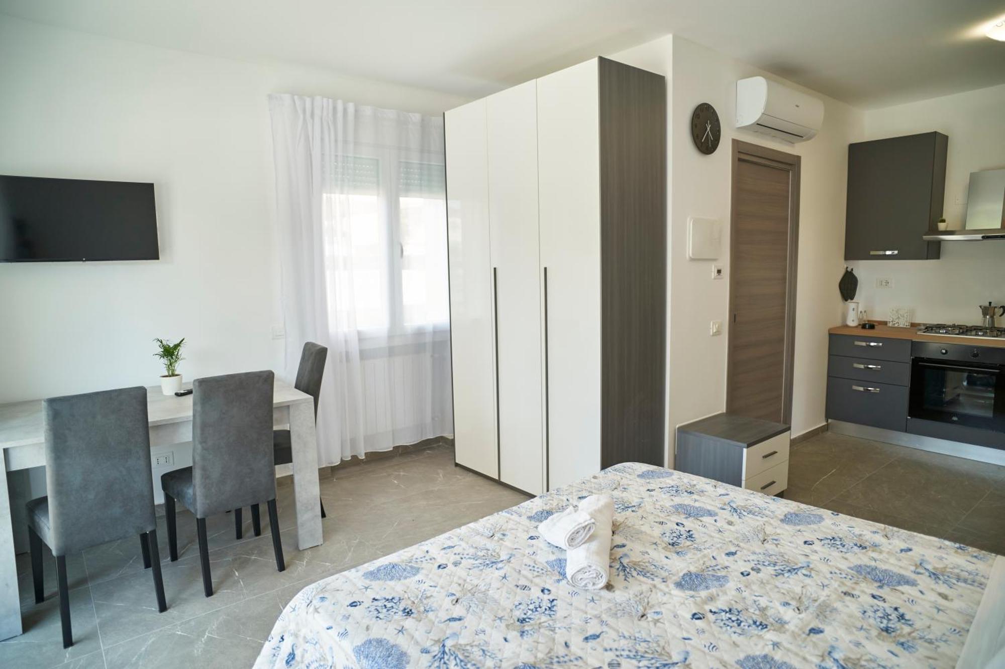 Villa Borghesi Suites Fronte Mare Rimini Extérieur photo